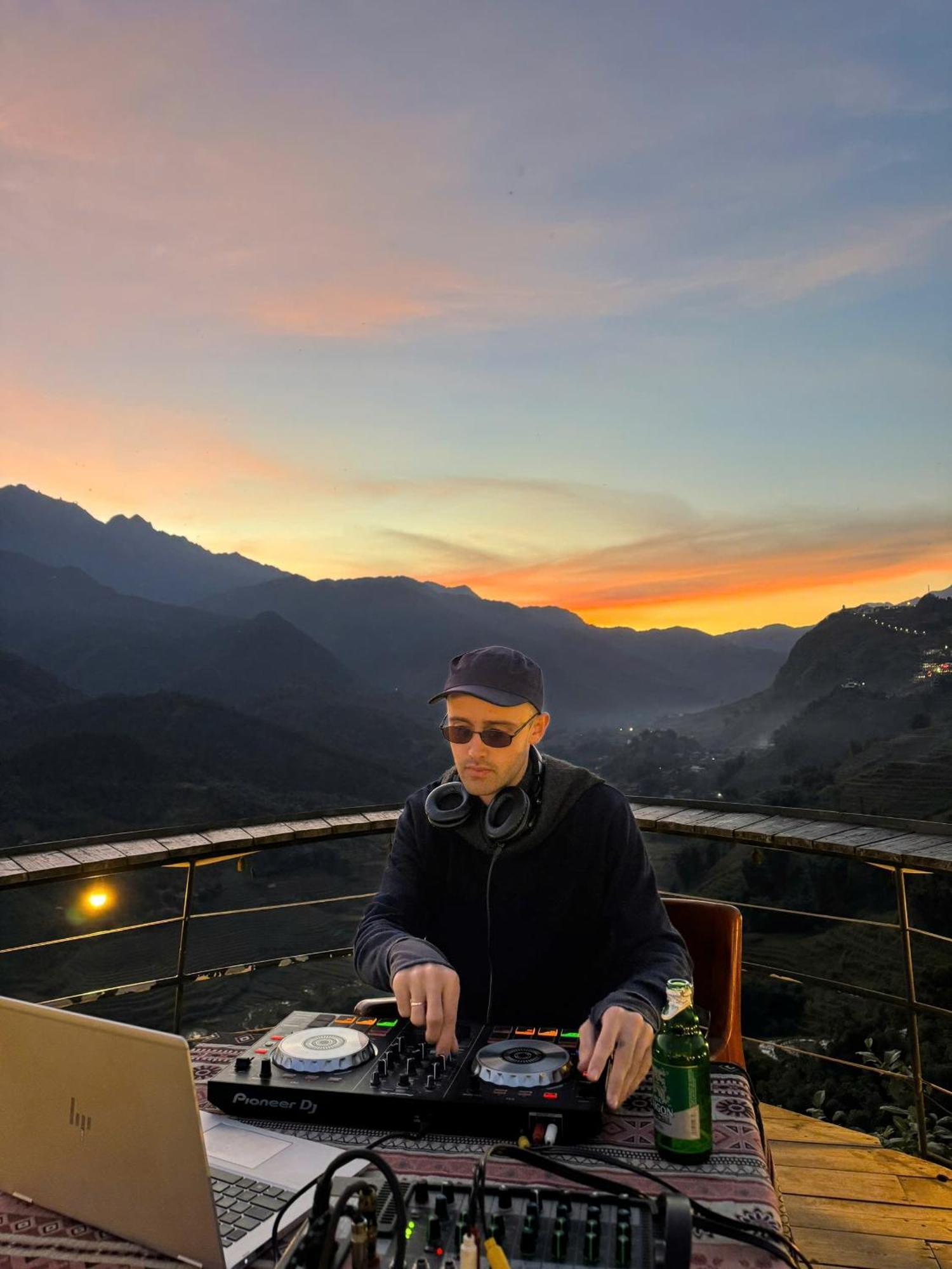 Phansi - Glamping, View Point 360, Bar & Bbq Sapa Exteriör bild