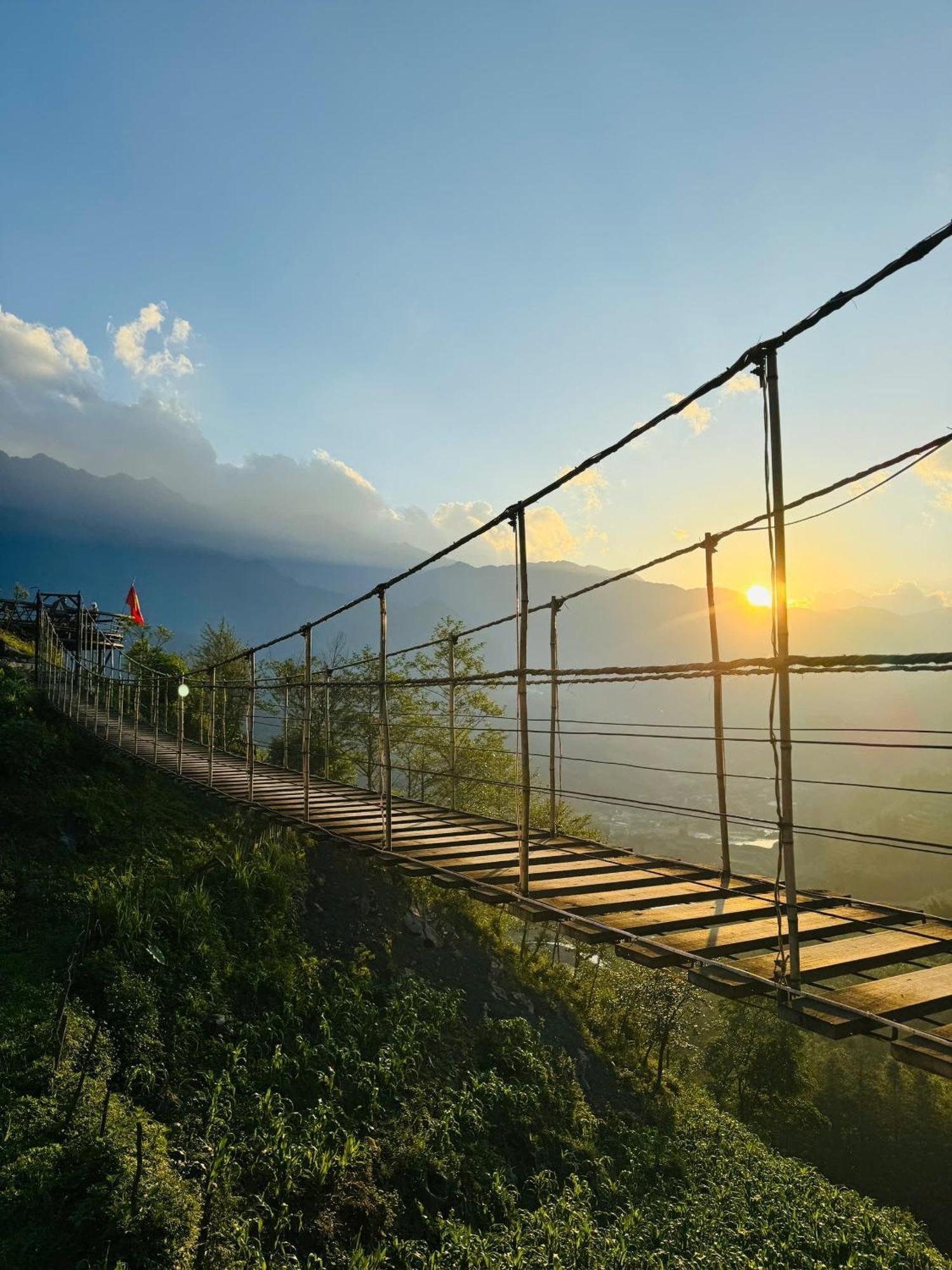 Phansi - Glamping, View Point 360, Bar & Bbq Sapa Exteriör bild